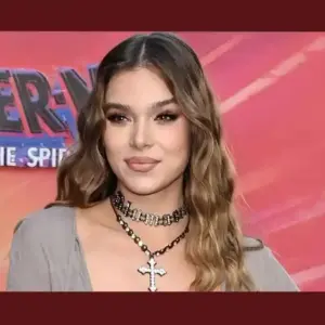 Hailee Steinfeld Reveals Her Secret 'Miles' Library for Beyond the Spider-Verse