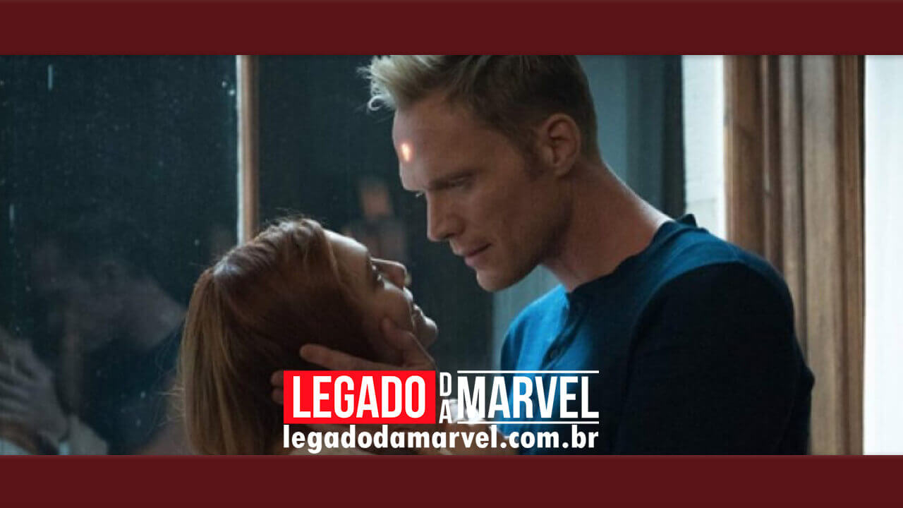  Oi? Atores de Vingadores revelam beijo ranhoso em cena da Marvel