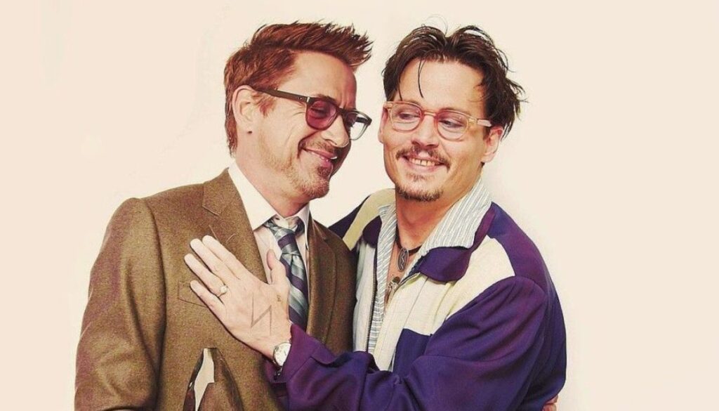 Imagem falsa de Robert Downey Jr. com Johnny Depp