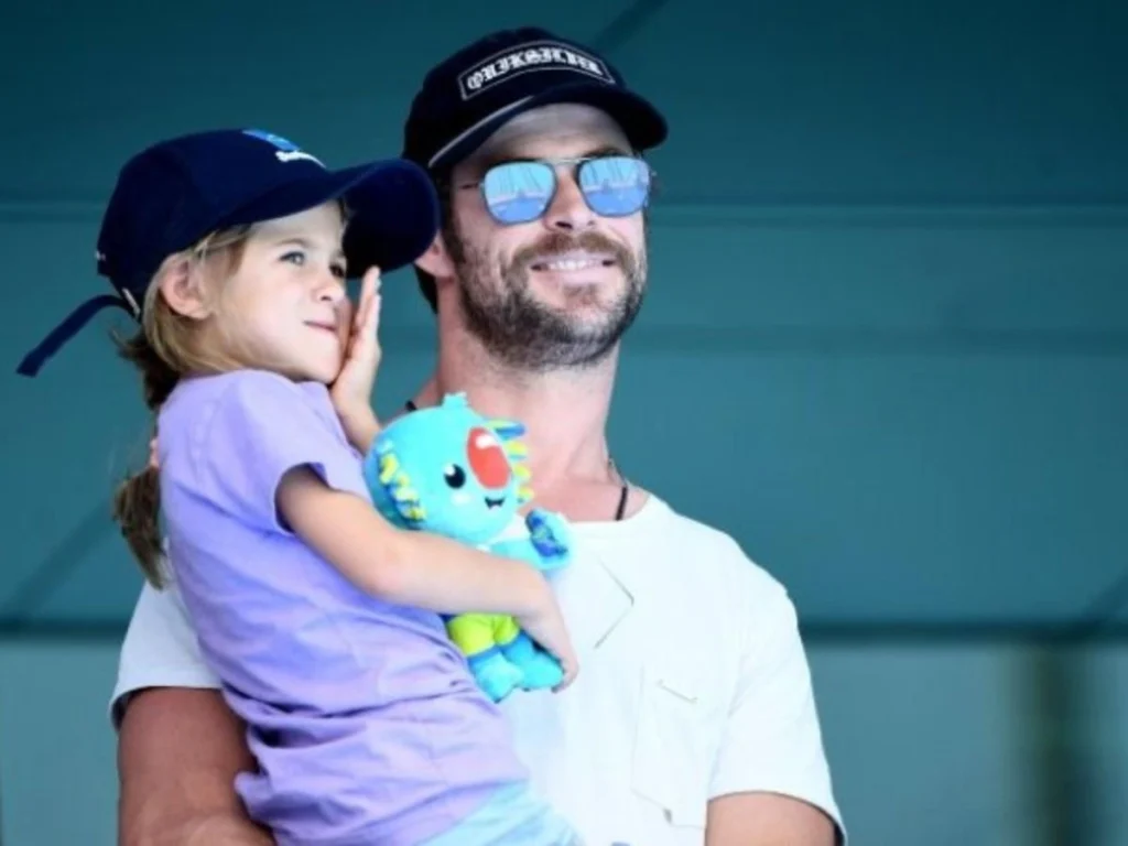 Thor: Amor e Trovão  Quem a filha de Chris Hemsworth é no filme