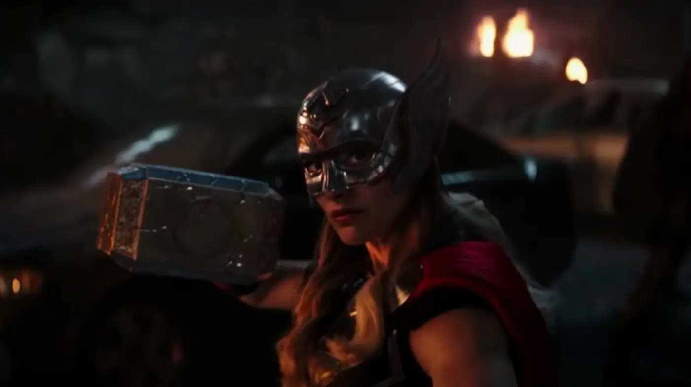 Thor: Amor e Trovão supera a bilheteria de Ragnarok descontando a China e Rússia