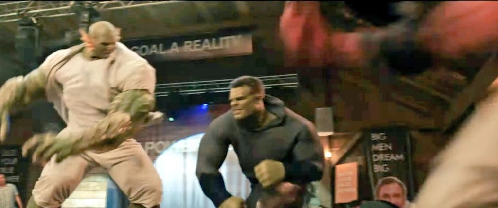 Hulk Vermelho aparece em novo comercial de Mulher-Hulk