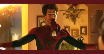 Andrew Garfield canta o tema do Homem-Aranha em vídeo incrível