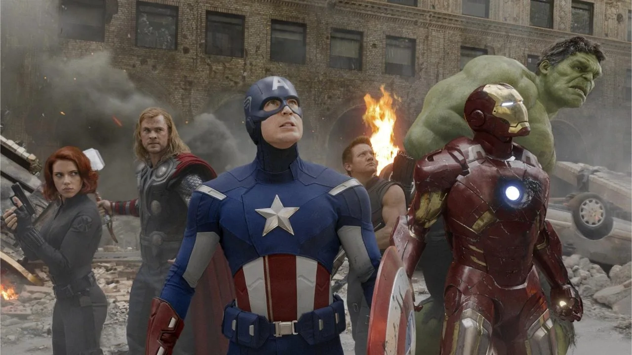 2- Os Vingadores se reúnem