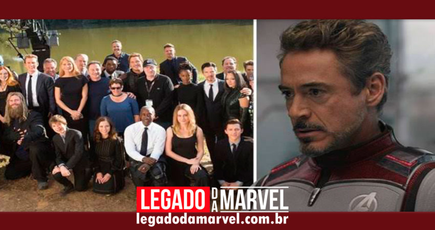 Vingadores honram Tony Stark em linda foto do funeral em Ultimato!
